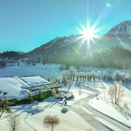 Sportpension Goldegg Bagian luar foto