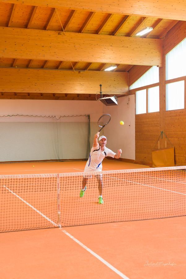 Sportpension Goldegg Bagian luar foto
